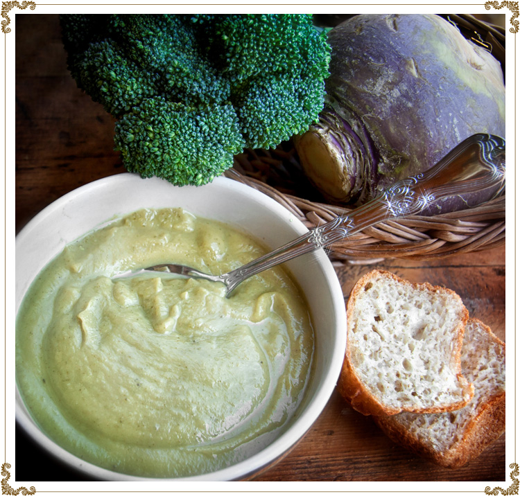 Turnip and Broccoli Soup
Gluten-free, dairy-free (casein-free), hypotoxic and vegan 
By: Cuisine l'Angélique
