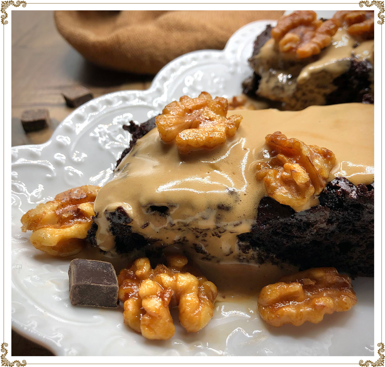 Recette de Brownies décadents à la crème de café et noix caramélisées sans gluten et sans produits laitiers de Cuisine l'Angélique.