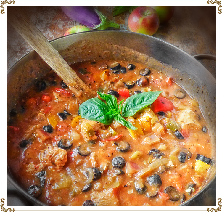 Casserole d'aubergine au poulet et aux pommes sans gluten de Cuisine l'Angélique.