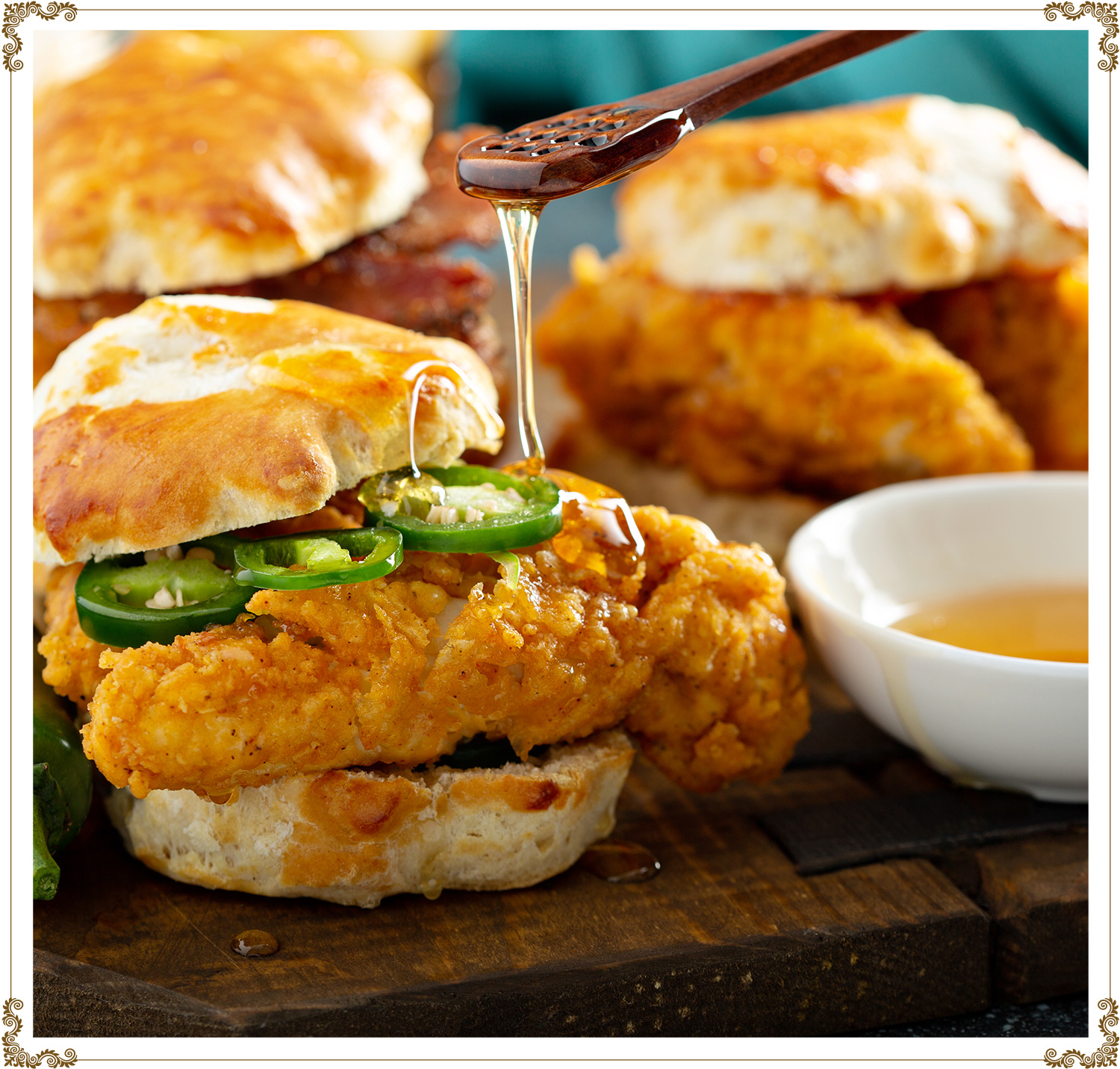 Recette de Poulet frit de Justin accompagné de petits pains sans gluten et sans produits laitiers de Cuisine l'Angélique.