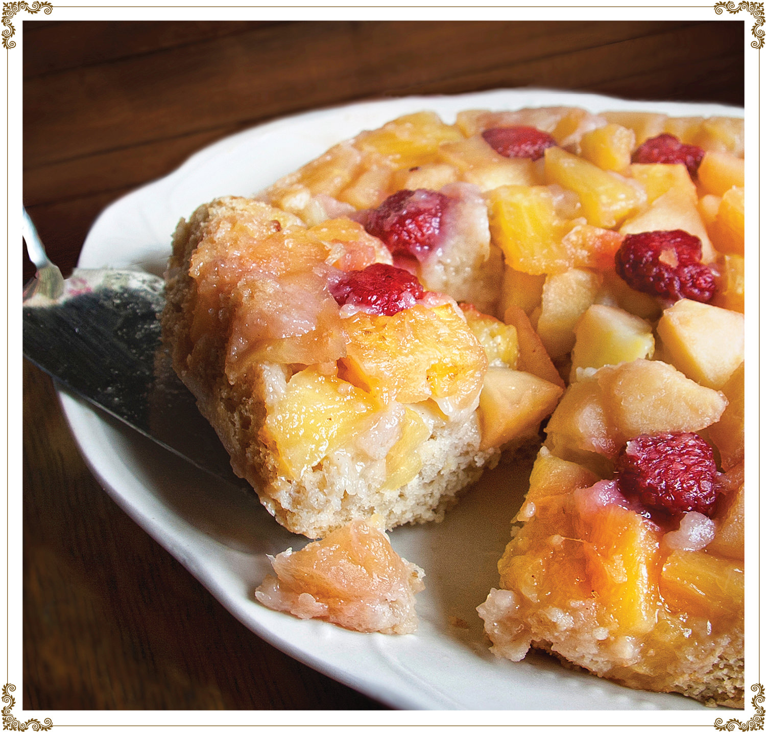 Upside-down cake with apple, pineapple, and ginger Recipe Gluten-free, Dairy-free, Organic from Cuisine l’Angélique.
