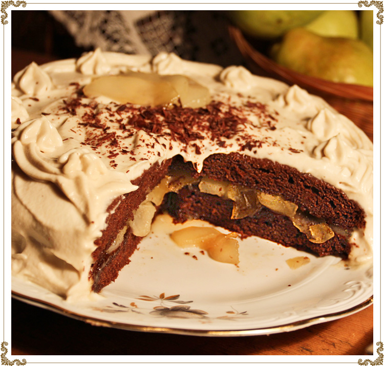 Chocolate Cake with Caramelized Pears with Maple
Gluten-free, dairy-free (casein-free), hypotoxic and vegan 
By: Cuisine l'Angélique
