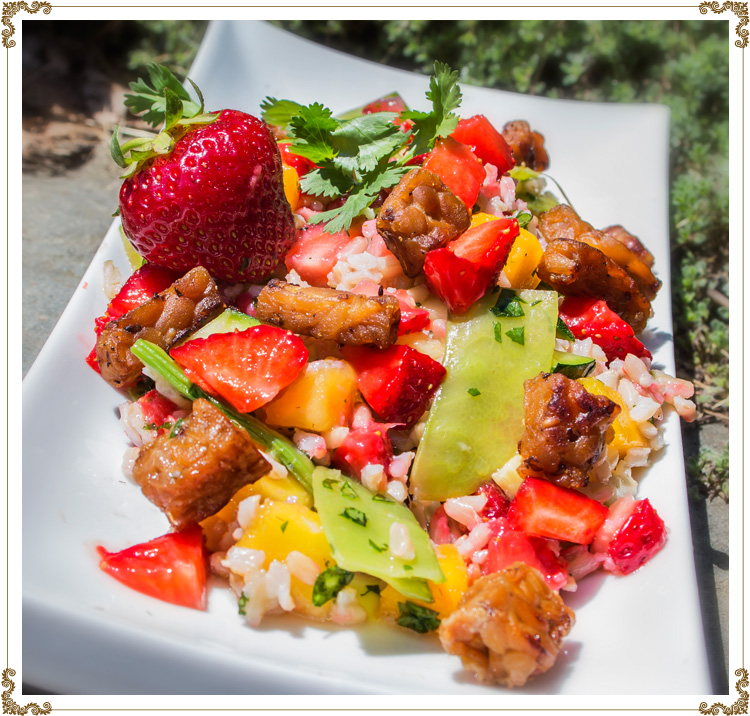 Recipe Tempeh and Strawberry Rice Salad
Gluten-free, dairy-free (casein-free), hypotoxic and vegan 
By: Cuisine l'Angélique

